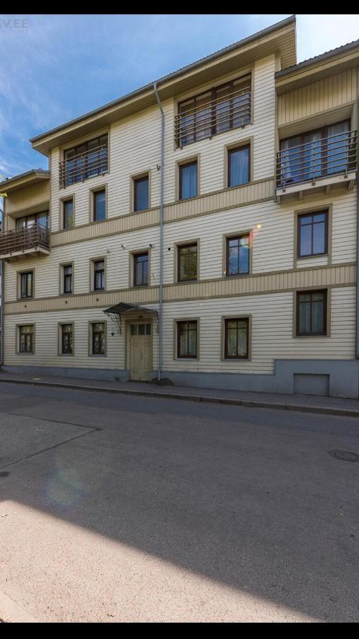 Cozy City Penthouse Apartment, Free Parking Tallinn Exterior photo